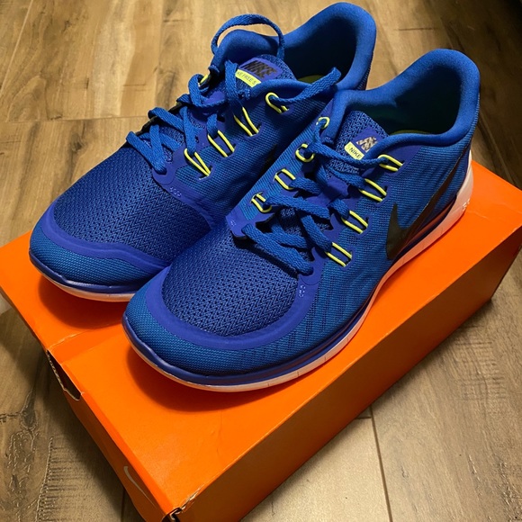 Nike Other - Nike Free 5.0 Royal Blue Runners